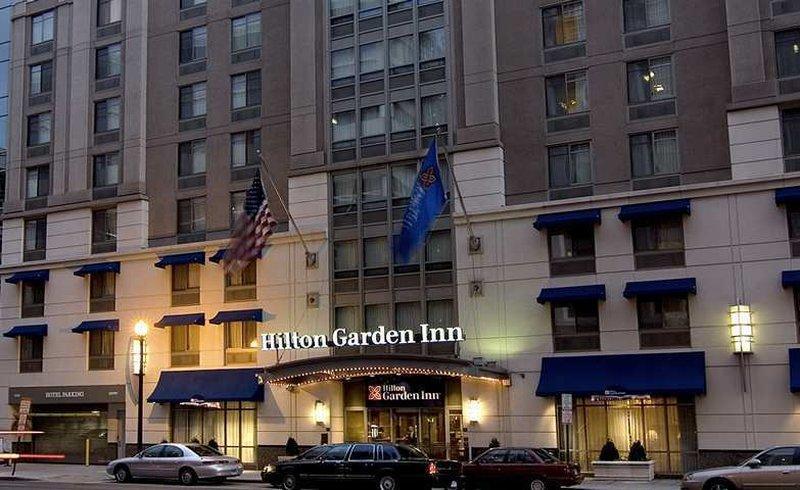 Hilton Garden Inn Washington Dc Downtown Exterior photo